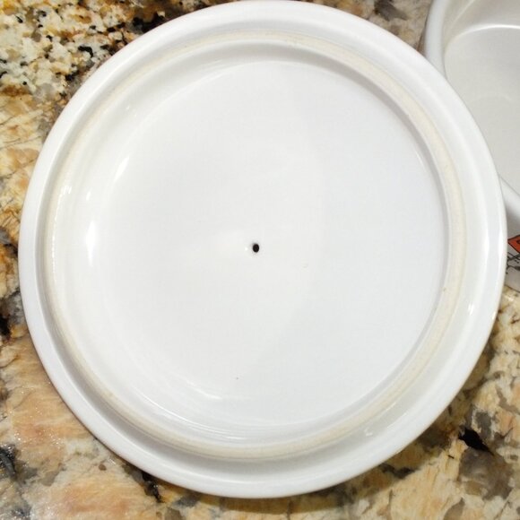 2024 Rae Dunn x Peanuts Snoopy Halloween “Boo” Mini Baking  Dish - Picture 4 of 5